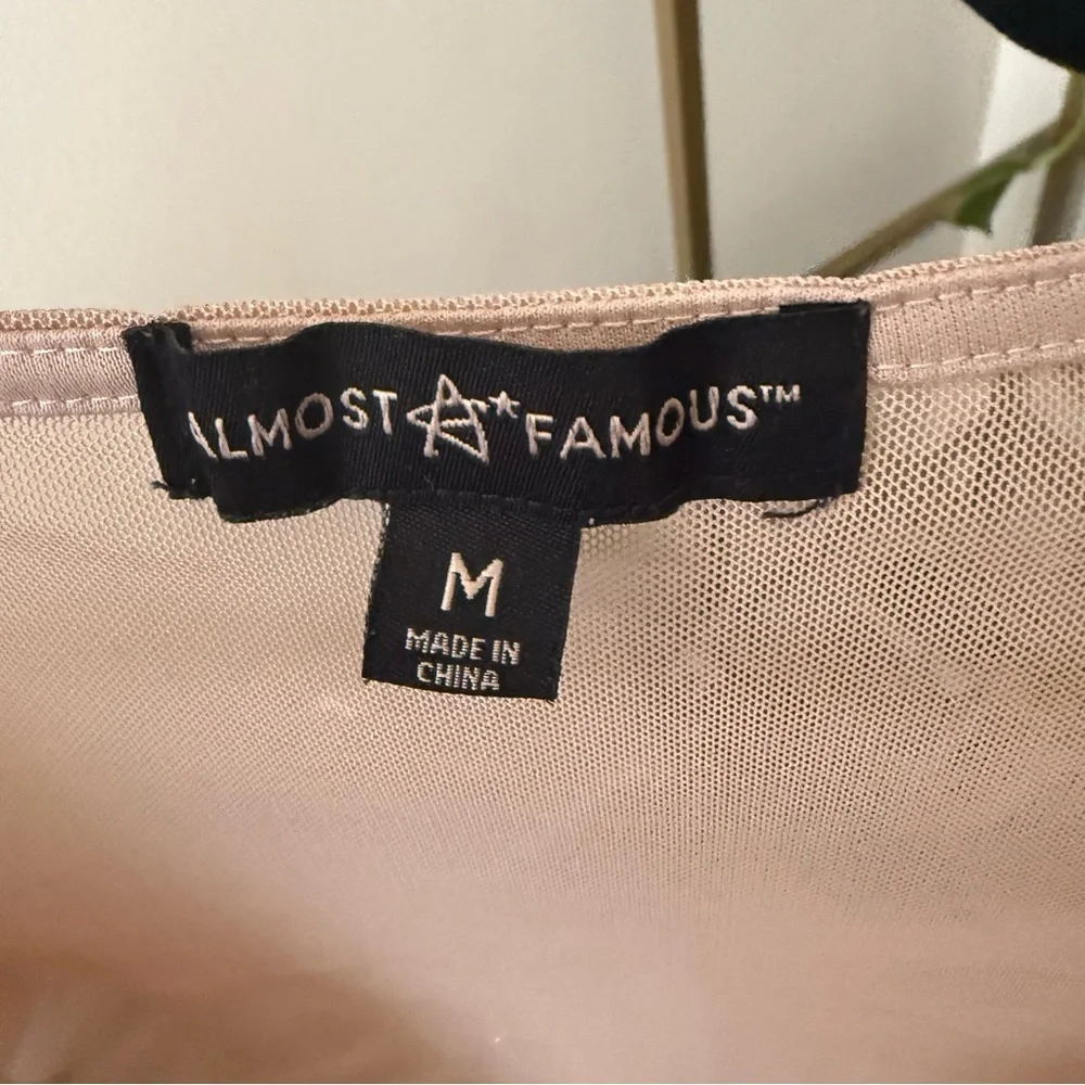 Brown Sheer Mesh V-Neck Long-Sleeved Top - Picture 4 of 6